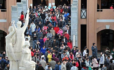 2019年國家公務員考試公告發布后你需要做什么